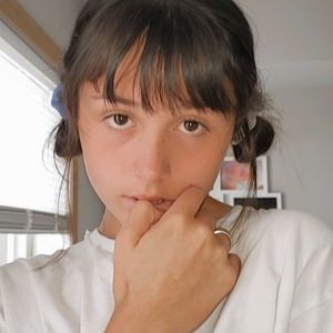 Meet your Posher, Isabella